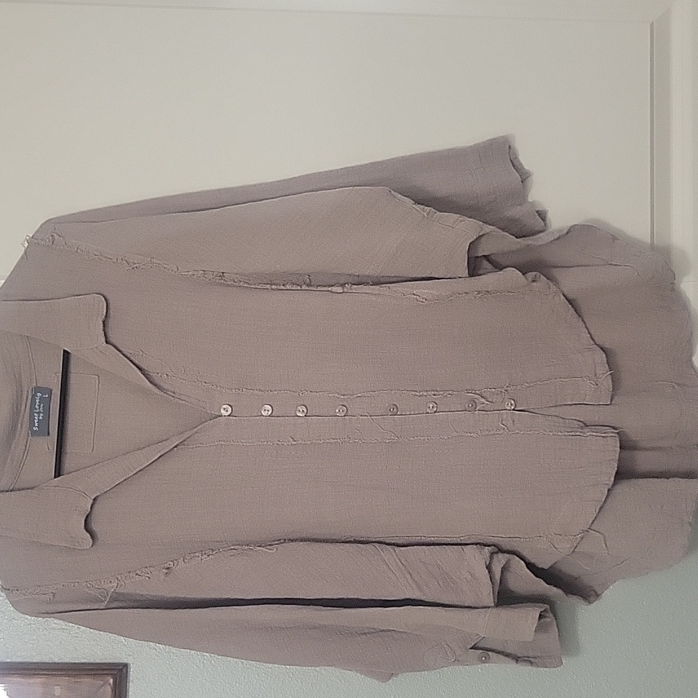 Casual Comfort Women's Button Down Shirt - Taupe